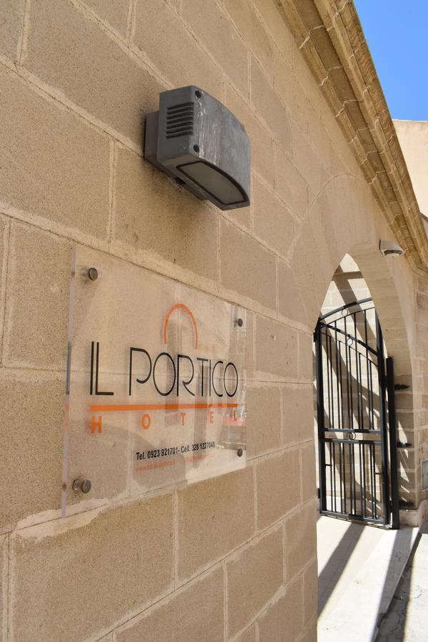 Hotel Il Portico Фавіньяна Екстер'єр фото